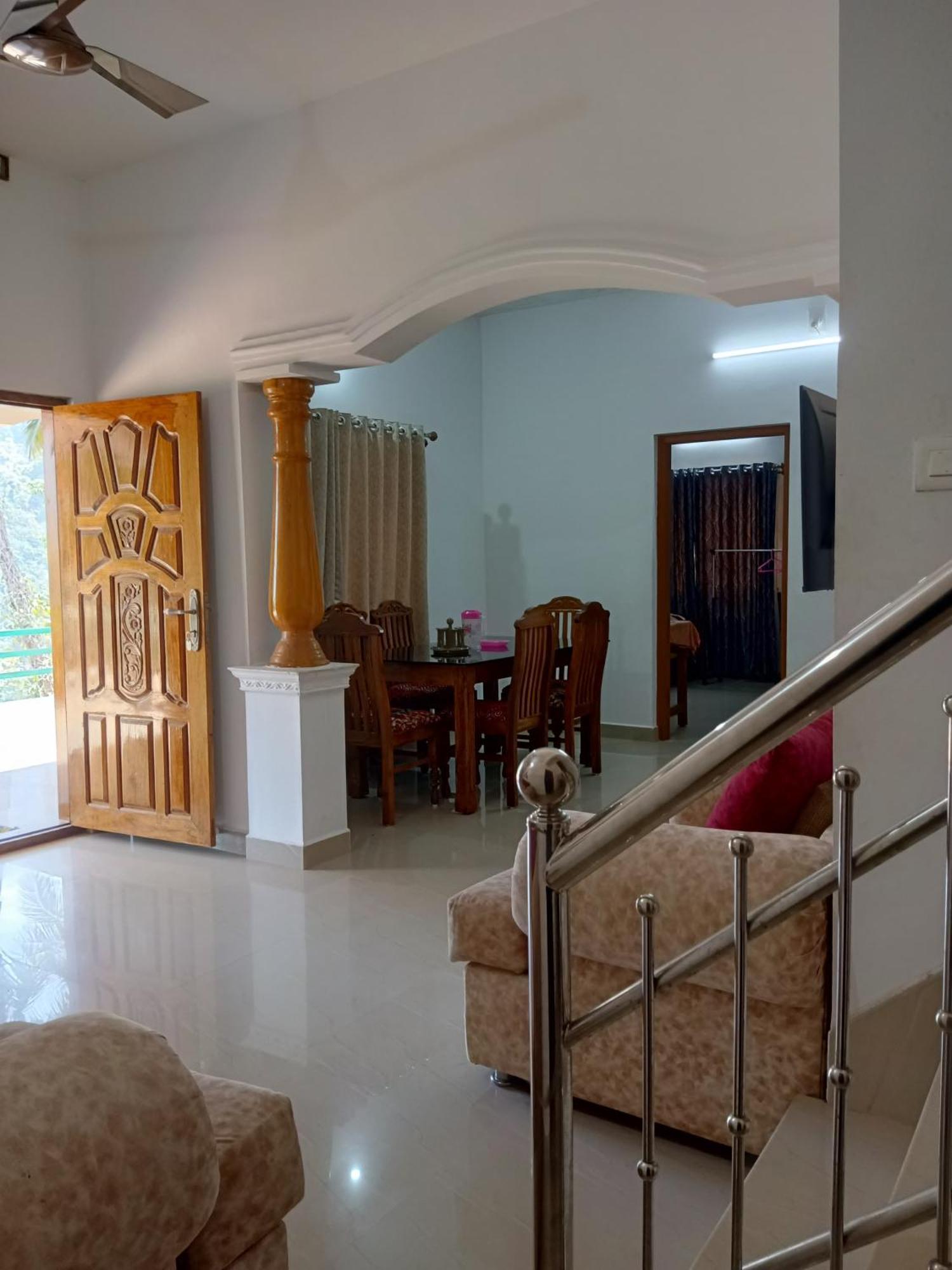 Earth Lounge Resort Vagamon Exterior photo
